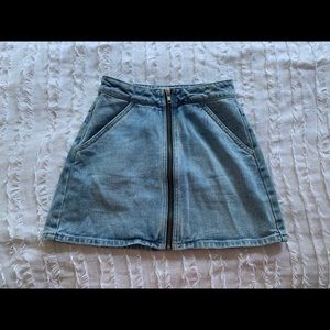 Kendall + Kylie Light denim jean skirt
